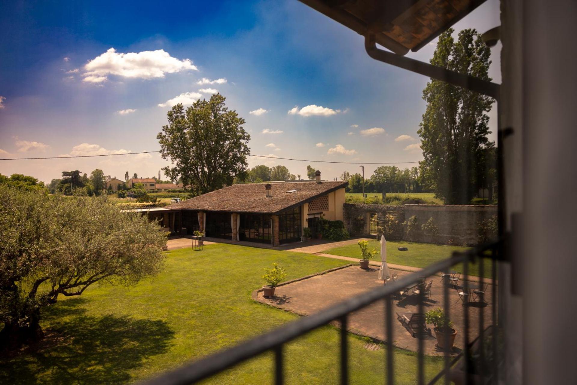 Musella Winery & Relais Guest House San Martino Buon Albergo Exterior photo